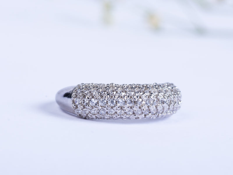 Shimmering Crest Ring