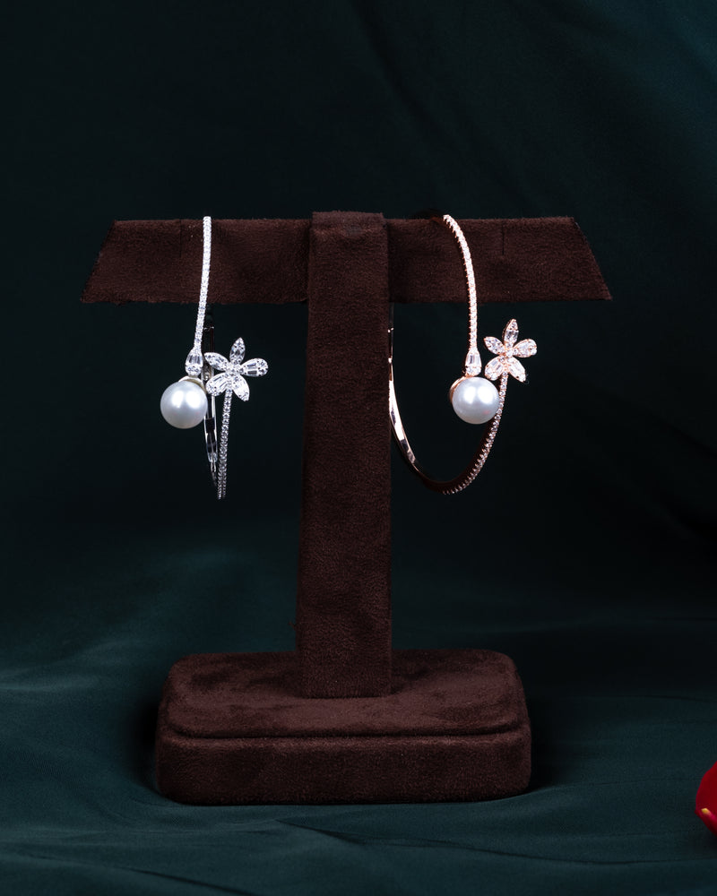 The Petals Of pearl Bracelet