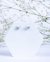 Threefold Leaf Studs