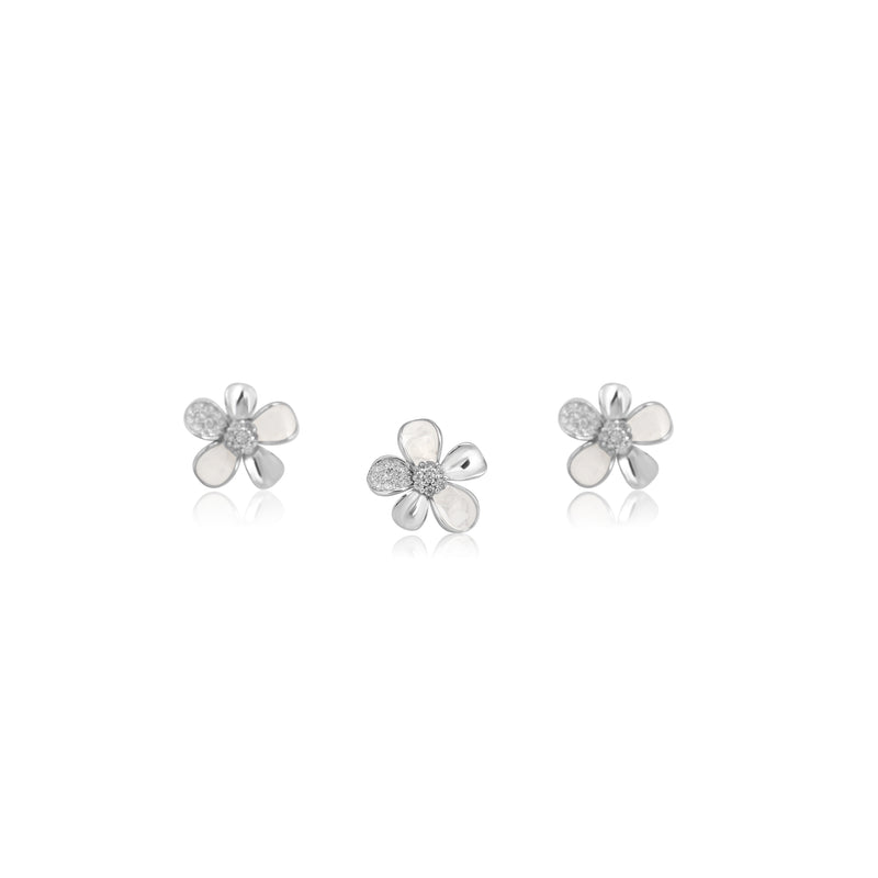 Delicate Daisy Pendant Set